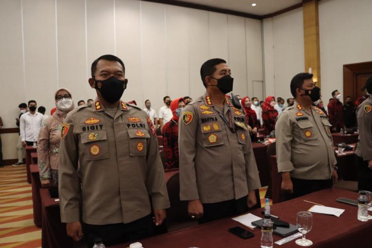Kapolres Cilegon Polda Banten Ikuti Sosialisasi MoU antara Ikatan Notaris Indonesia dengan Polri