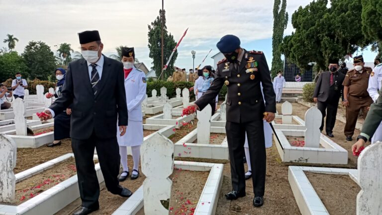 Danyon B Pelopor Brimob Polda Sumut Hadiri Peringatan 13 Desember Hari Bersejerah Tebing Tinggi