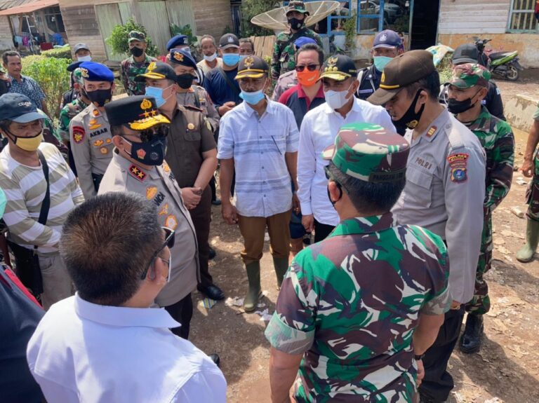 Kapolda Sumut, Gubsu dan Pangdam I/BB Tinjau Kondisi Banjir di Madina