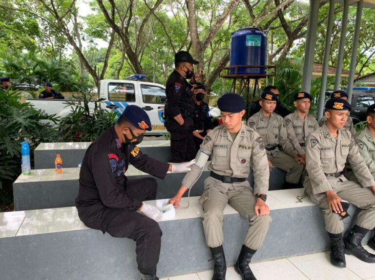 Polda Banten Gelar Serah Terima Bintara Remaja Lulusan Diktuk Tahun 2021 Pusdik Brimob