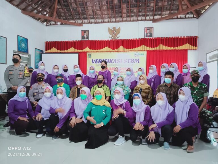 Babinsa Karangdowo Hadiri Verifikasi STBM Dan Berikan Himbauan Covid-19