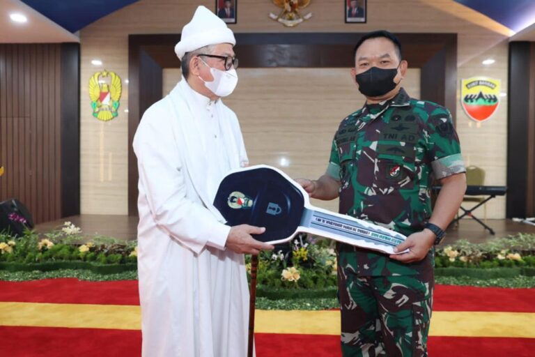 Kasad Temui Ulama Besar Sumut