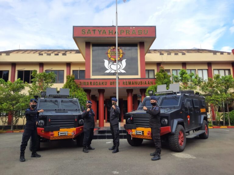 Dukung Operasional Pelaksanaan Tugas, Satbrimob Polda Banten Terima 2 Unit Kendaraan Taktis Patroli Jarak Jauh