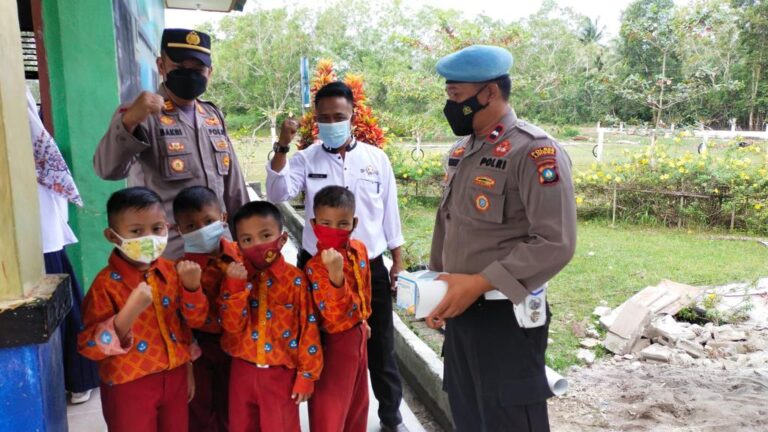 Sukseskan Vaksinasi Merdeka, Polres Lingga Gelar Vaksinasi Terhadap Anak Usia 6 s/d 11 Tahun