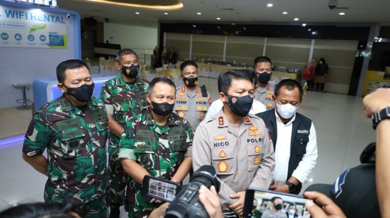 Forkopimda Jatim interaktif virtual dalam launching Aplikasi Monitoring Karantina Presisi dari Bandara Juanda