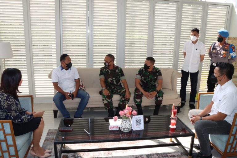 Polres Metro Jakarta Barat Lakukan Pengecekan Hotel-Hotel Yang Menampung Warga Usai Bepergian Dari Luar Negeri