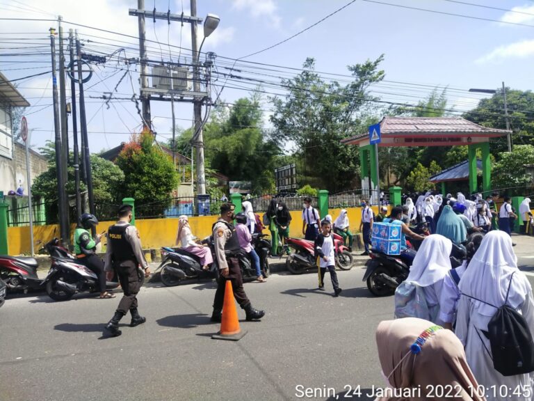 Polres Pangkalpinang Beserta Polsek Kerahkan Personil Turun Kemasyarakat, Dalam Menjaga Harkamtibmas