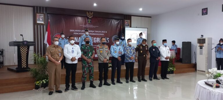 Deklarasi Janji Kinerja Dan Pencanangan Pembangunan Zona Integritas Kemenkumham Babel di Hadiri Danrem 045/Gaya