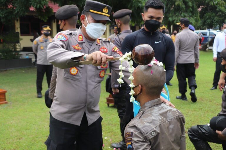 Pesan Kapolres kepada Bintara Remaja Polres Kendal