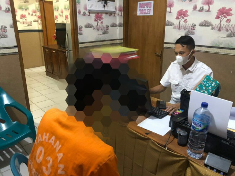 Seorang Pria Nekat Jual Togel Judi online Hongkong Diamankan Polisi