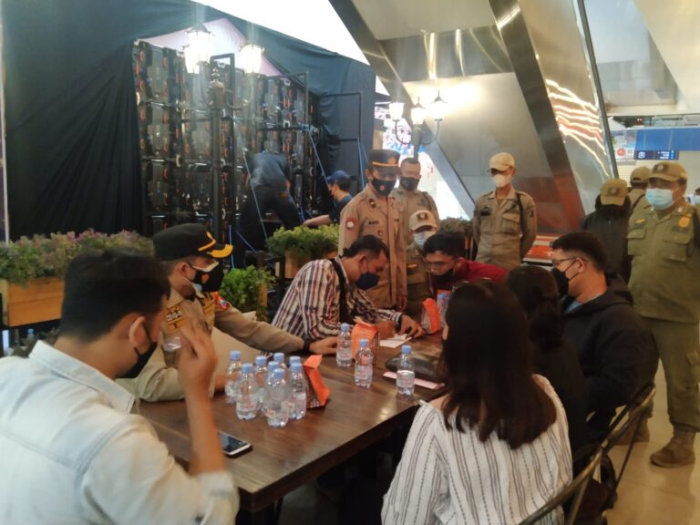 Timbulkan Kerumunan, Ajang Lomba Dancer Di Bubarkan