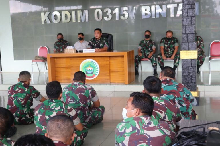Pimpin Rapat Evaluasi, Dandim 0315/Tanjungpinang Tekankan Prajurit dan PNS TNI Wajib Ikuti Perintah Harian KSAD