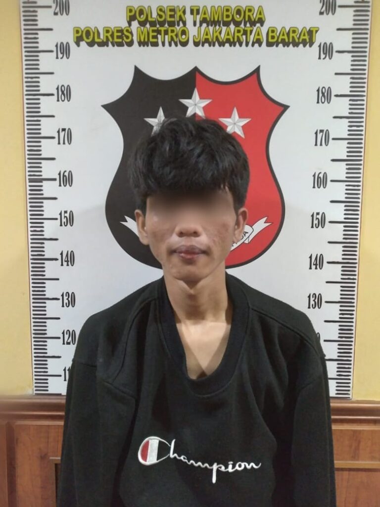 Jambret Hp, Warga Tambora Nyaris Tewas di Hakimi Warga