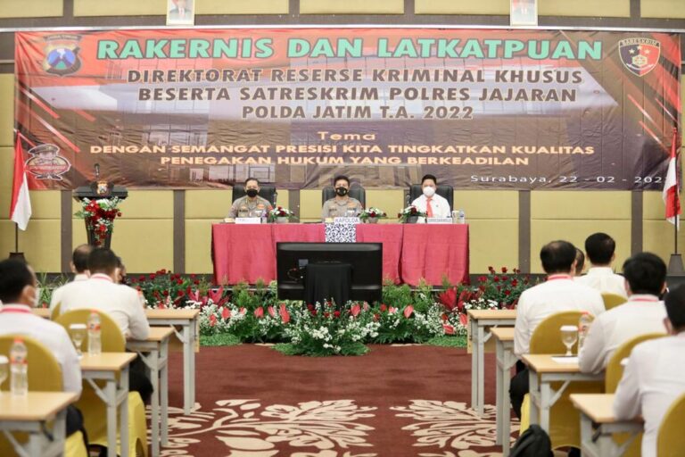 Kapolda Jatim Buka Rakernis dan Pelatihan Peningkatan Kemampuan Penyidik
