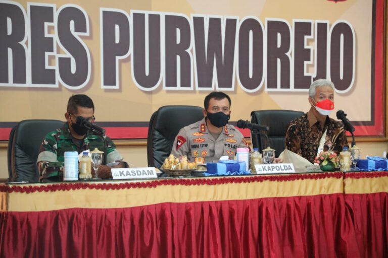 Konpers Kapolda Jateng Luruskan Isu Masalah Desa Wadas