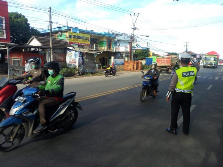 Penertiban Lalulintas jalur wisata Sat Lantas Polres Serang