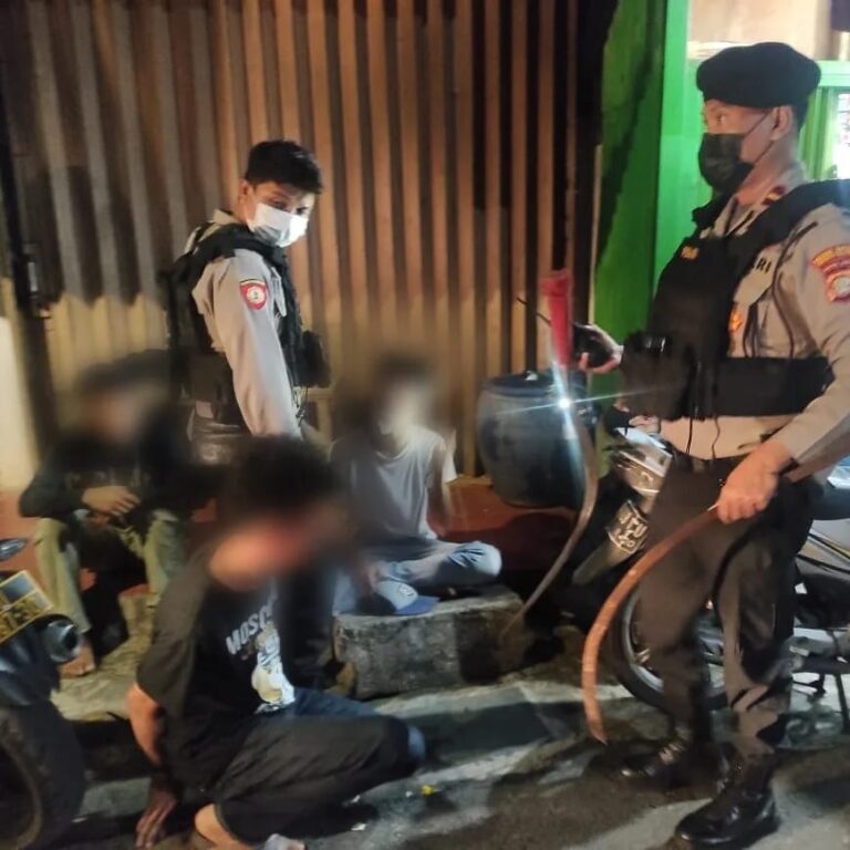 Patroli Perintis Polres Metro Jakbar gagalkan aksi tawuran