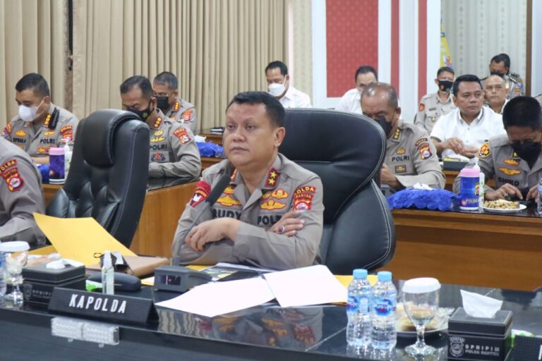 Kapolda Banten Pimpin Anev Mingguan Sampaikan Capaian Vaksinasi, GKTM dan Laka Lantas