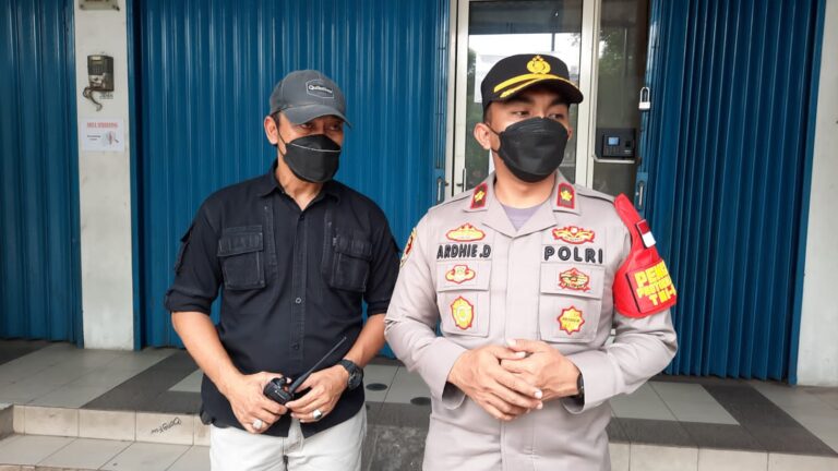 Komplotan pencuri gasak barang berharga di Ruko Malibu Blok J 29-30 Cengkareng
