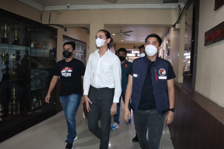 Vokalis Band Sisitipsi Ditangkap Polres Metro Jakbar Atas Penyalahgunaan Narkotika