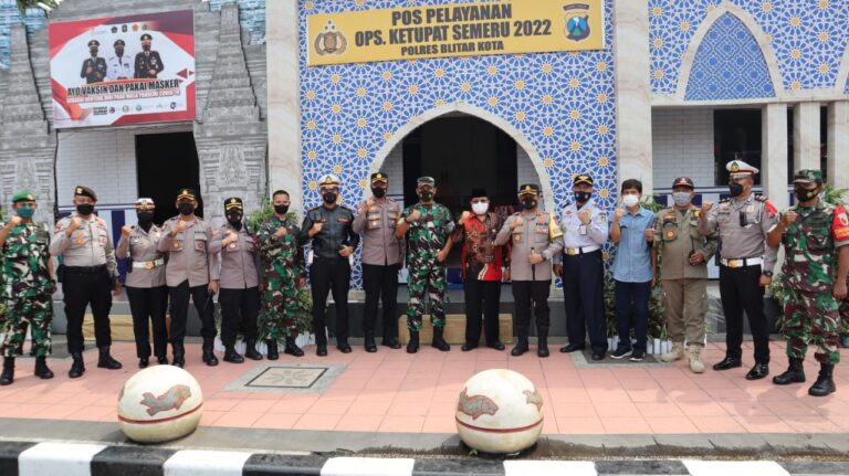 Polres Blitar Kota Gelar Apel Gelar Pasukan Operasi Ketupat Semeru 2022