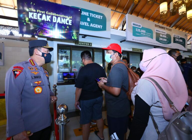 Arus Balik, Kapolri Pastikan Siapkan Strategi Urai Kepadatan di Jalan Tol dan Pelabuhan Bakauheni