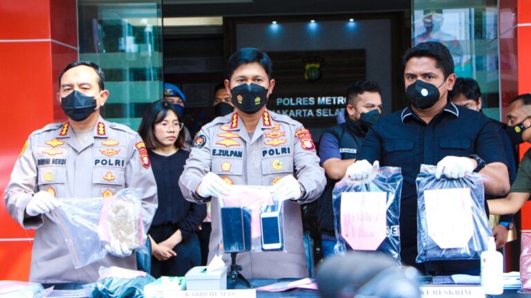 Polres Jaksel Ungkap Kasus Percobaan Pembegalan oleh 9 Tersangka, 3 Diantaranya Anak di Bawah umur