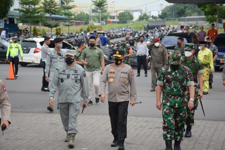Kapolda Kepri Ikuti Upacara Hardiknas Tingkat Prov Kepri