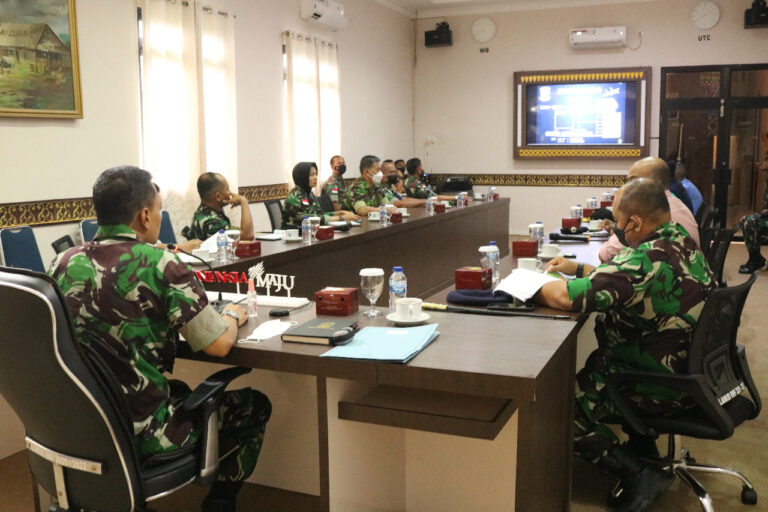 Pimpin Rapat Pengamanan Bandara RHF, Danlanud RHF : Profesionalisme Demi Keamanan Dan Kenyamanan Presiden RI 1