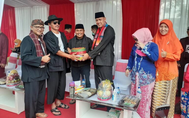 Tri Ardhianto Tjahyono Hadiri Festival Adu Bedug Dan Dondang