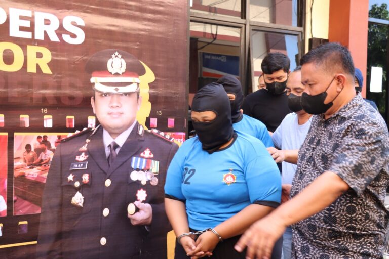 Tim Resmob Polres Bogor Berhasil Amankan 2 Pelaku Sejoli kasus Pembunuhan