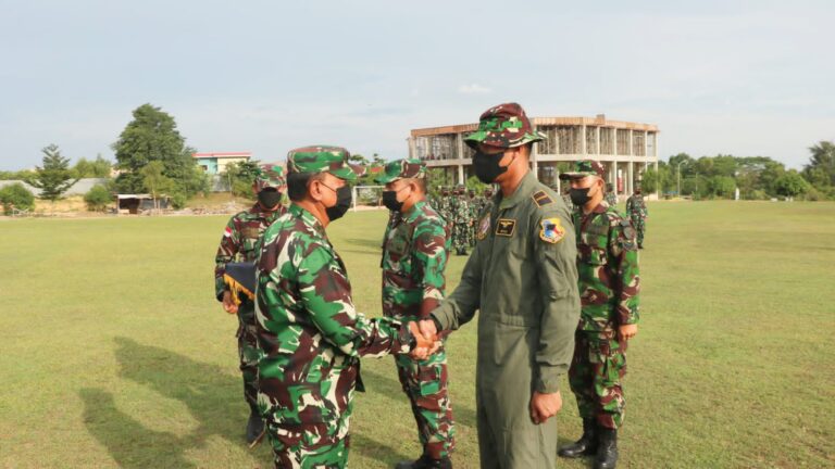 Latihan Parasailing Meningkatkan Kepercayaan Diri Penerbang Tempur Satuan Jajaran Koopsud I