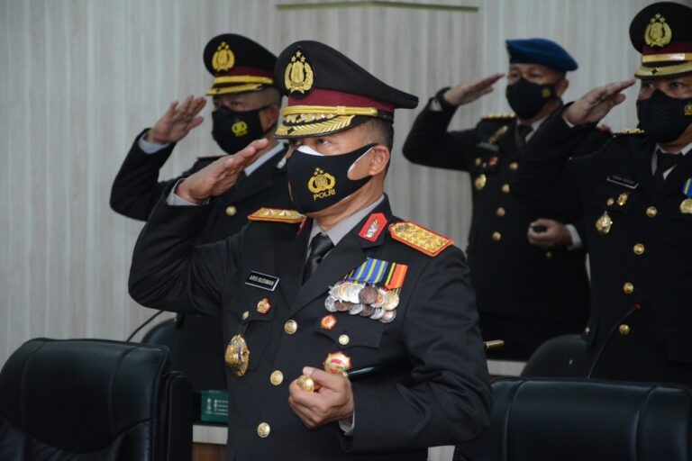 POLDA KEPRI TURUT MEMPERINGATI HARI LAHIR PANCASILA SECARA VIRTUAL