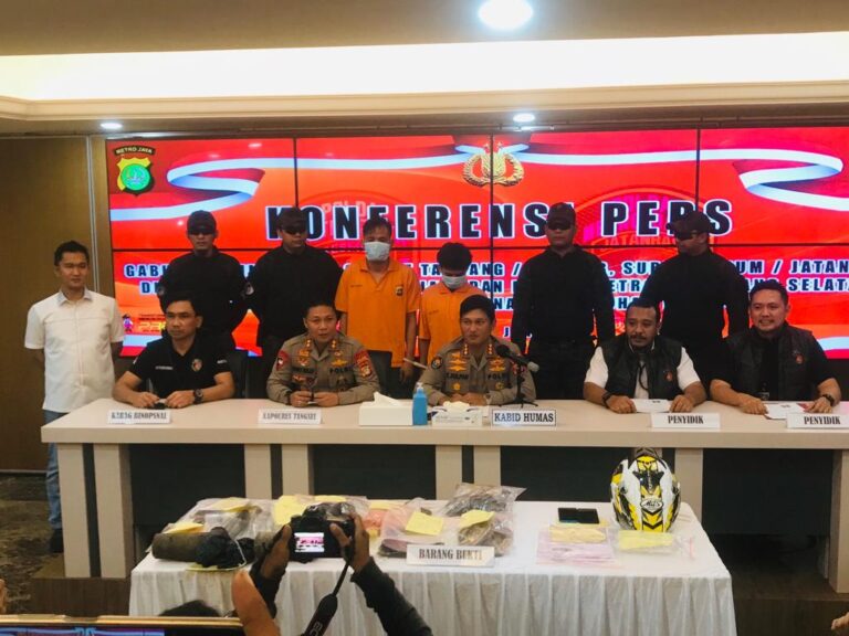 Reskrimum Polda Metro Jaya, berhasil amankan 3 pelaku Curanmor dengan Senjata Tajam di Bogor