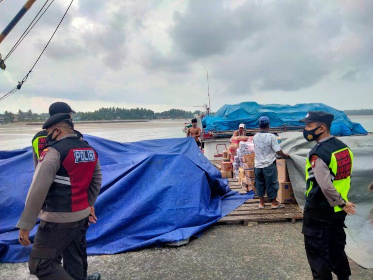 Ciptakan Situasi Kamtibmas yang Kondusif, Polsek Dabo Singkep Lakukan Patroli Rutin