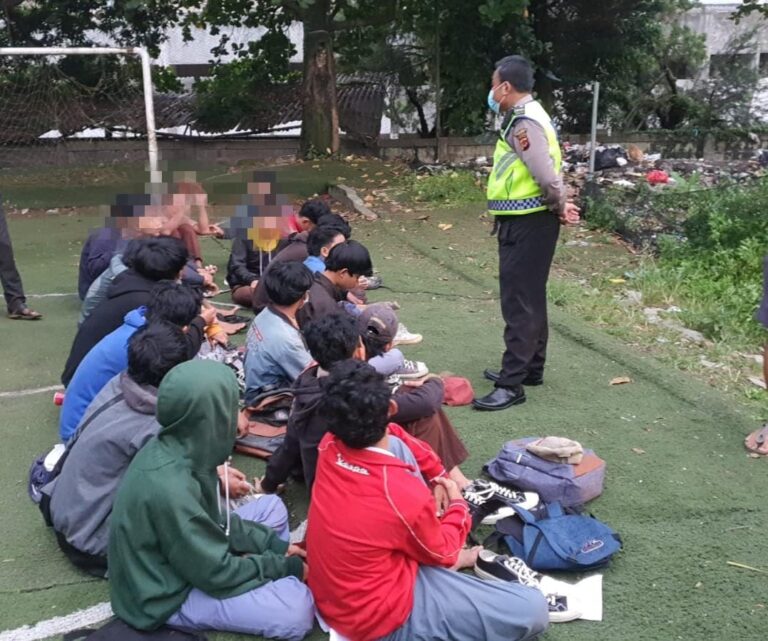 Polsek Citereup Amankan Puluhan Remaja Yang di Duga Akan Tawuran