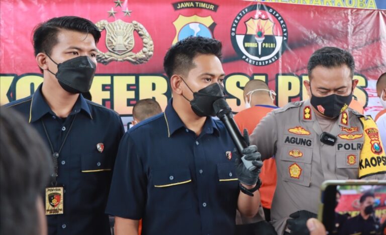 Polres Kediri Berhasil Menangkap Lima Orang Spesialis Pencuri Mobil