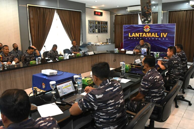 CEK KESIAPAN RENCANA RELOKASI 3 MARKAS KOMANDO, WAKASAL KUNKER KE LANTAMAL IV