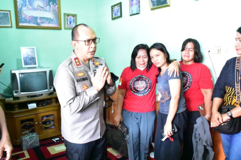 Polda Jambi Kirim Tim Trauma Healing Untuk Keluarga Brigadir J