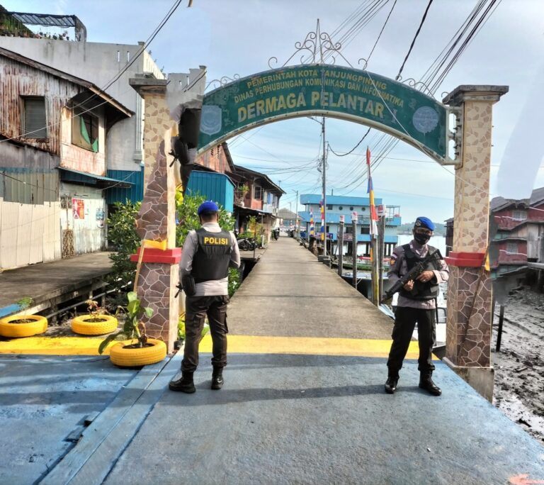 Pantau Sitkamtibmas, Satpolairud Polresta Tanjungpinang Laksanakan Patroli Laut
