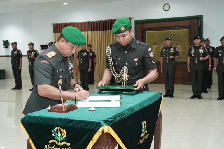 Gubernur Akmil Pimpin Serah Terima Jabatan Pamen Ahli Akademi Militer
