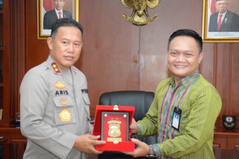 AUDIENSI DAN SILATURAHMI KAPOLDA KEPRI BERSAMA PT. GARUDA (PERSERO) DAN IKABSU