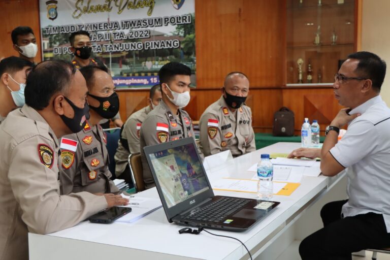 Polresta Tanjungpinang dan Jajaran Terima Audit Kinerja Itwasum Polri Tahap II T.A 2022
