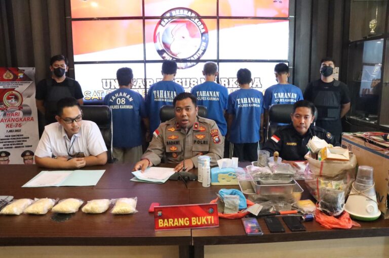 Satresnarkoba Polres Karimun Berhasil Amankan 4.390 Butir Pil Ekstasi Dan Pembuatan Obat-Obatan Terlarang