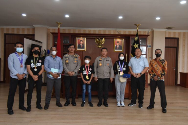 AUDENSI DAN SILATURRAHMI KAPOLDA KEPRI BERSAMA INSTITUT KARATE-DO NASIONAL (INKANAS) KEPRI