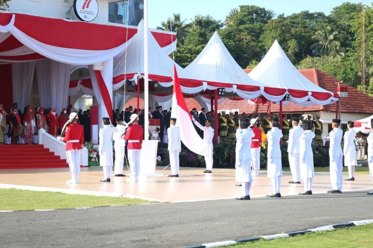 Kadispers Lanud RHF Hadiri Upacara Peringatan Kemerdekaan Republik Indonesia Ke-77.