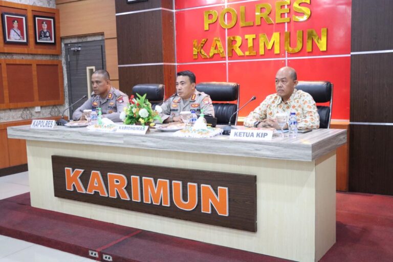 Kabid Humas Polda Kepri Buka Kegiatan Supervisi Fungsi Teknis Kehumasan Dan Asistensi Serta Sosialisasi Keterbukaan Informasi Publik di Polres Karimun