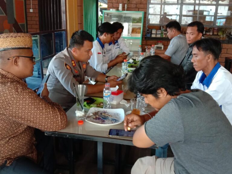 KaPolres Lingga ngopi bareng Bersama insan Pers