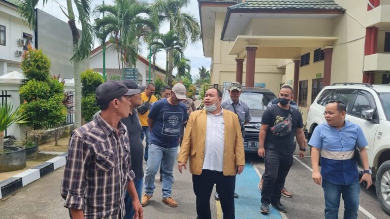 Dua Saksi Ahli Tegaskan Sengketa Direksi Bukan di PHI