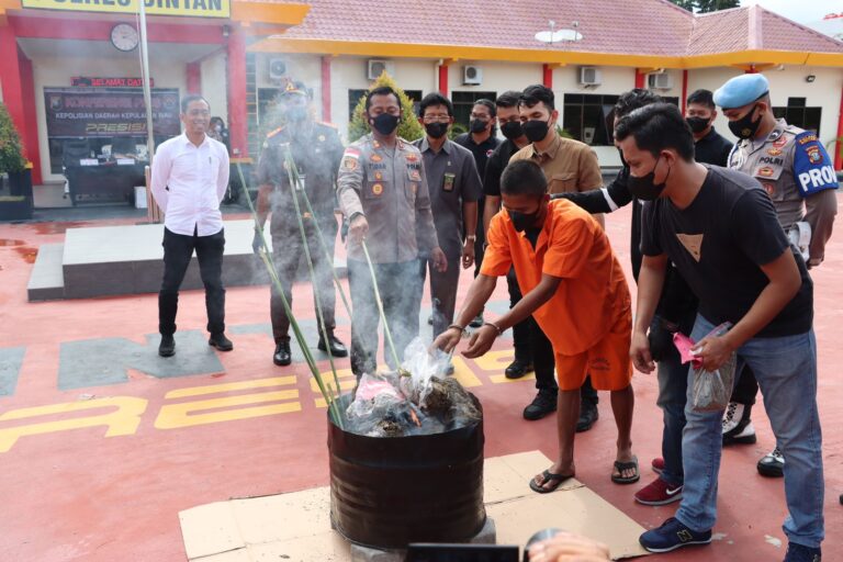Polres Bintan Berhasil Gagalkan Penyeludupan 16 Kg Narkoba Jenis Ganja 